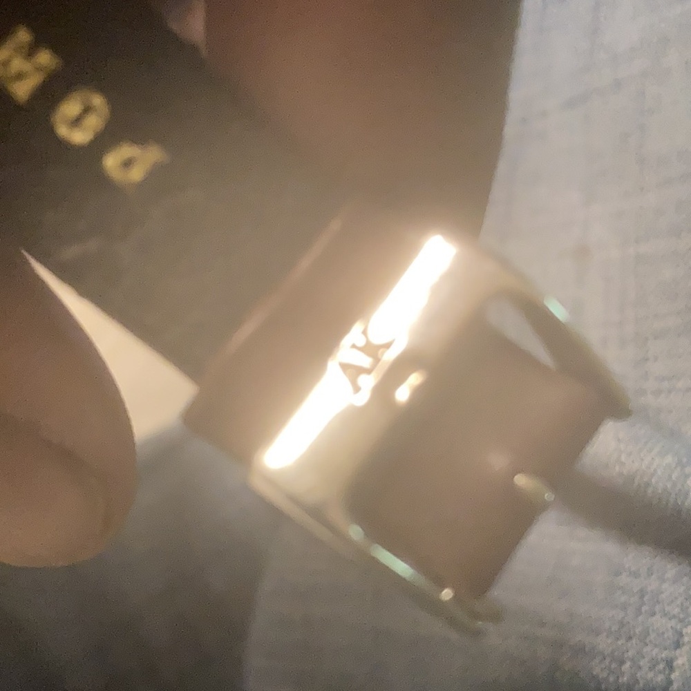 Kenneth Cole Watch - Picture 5 of 5